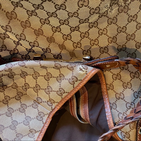 1. Additional pics Brown Gucci Pelham - Picture 15 of 16
